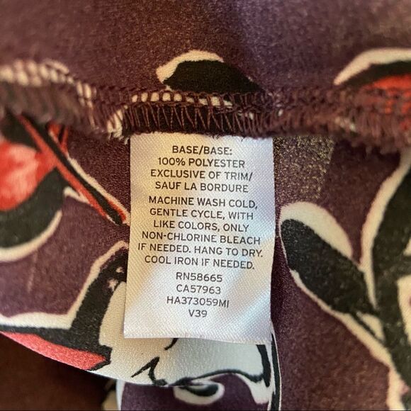 HALOGEN -Floral Lace Trim Camisole - Picture 11 of 12